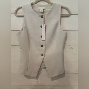 House of Harlow 1960 NWT Cream Sleeveless button down vest in size 6